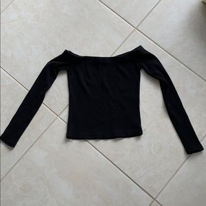 Off the shoulder cropped long sleeve